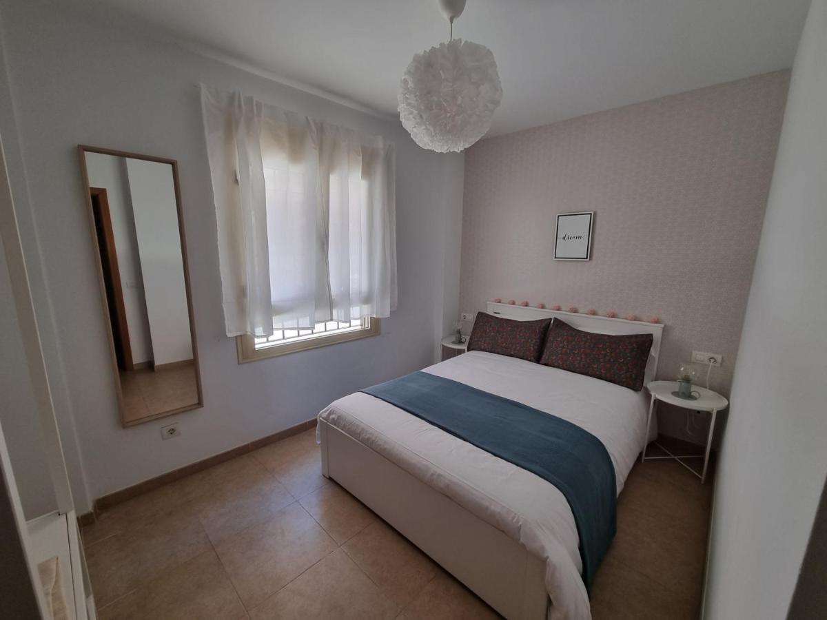 Sea & Wave Maria Boutique Apartment Малага Екстер'єр фото